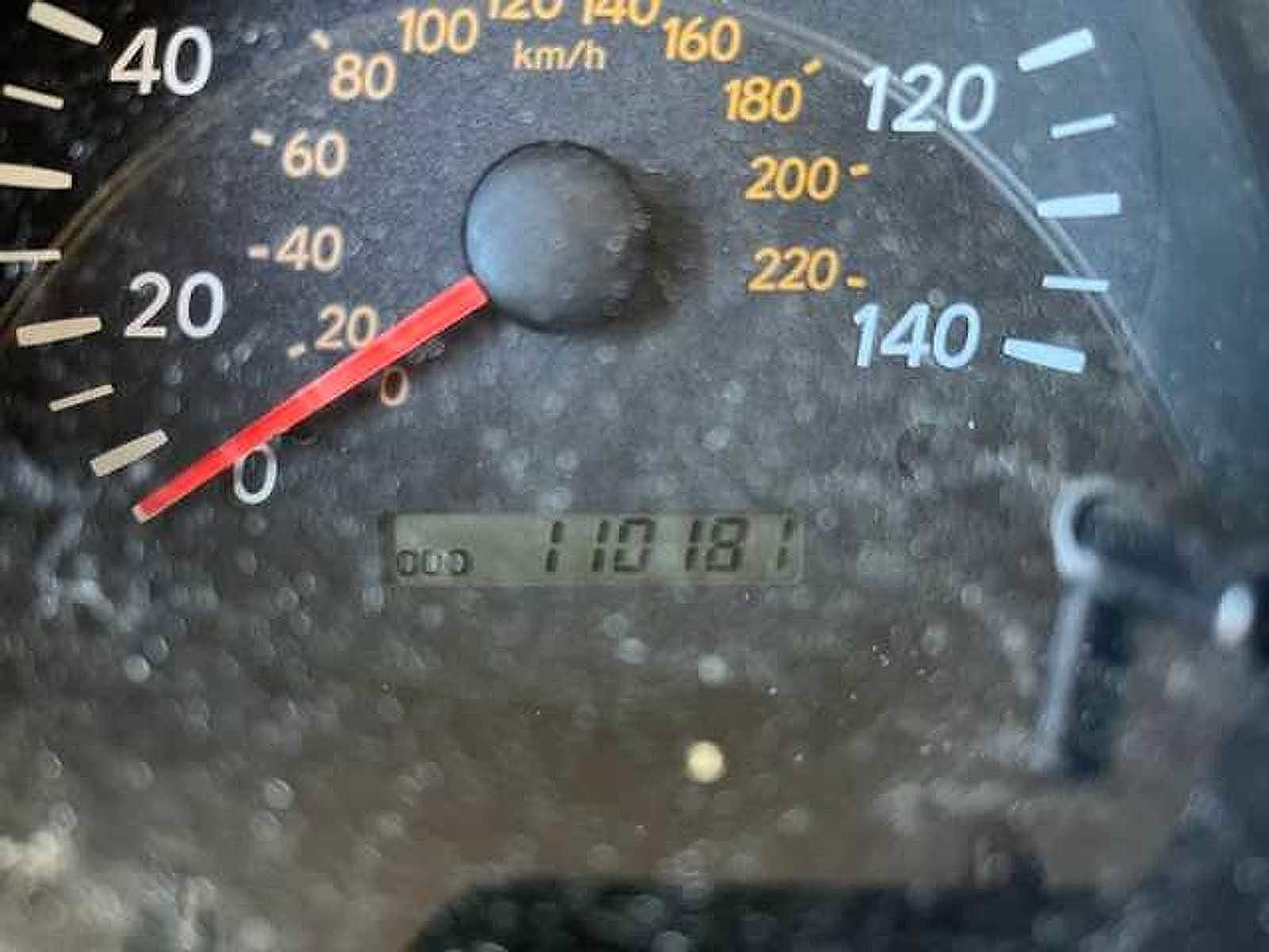 Thumbnail: 2004 Toyota Highlander - 13