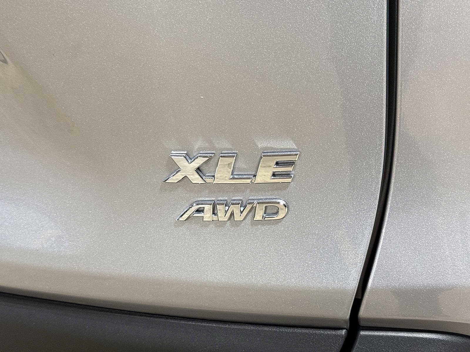 Thumbnail: 2025 Toyota RAV4 - 48