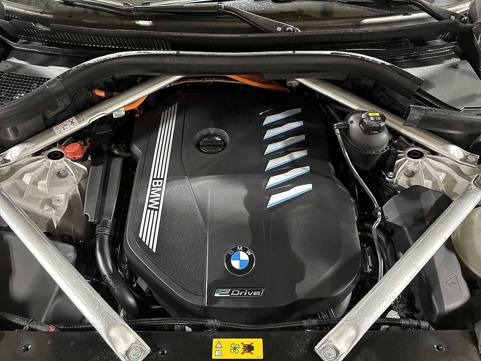 Thumbnail: 2022 BMW X5 - 12