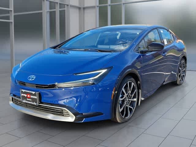 2026 Toyota Prius XSE's photo