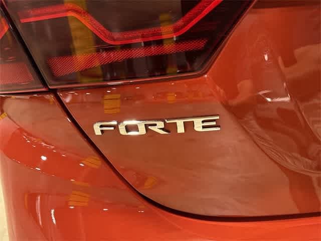 Thumbnail: 2020 Kia Forte - 26