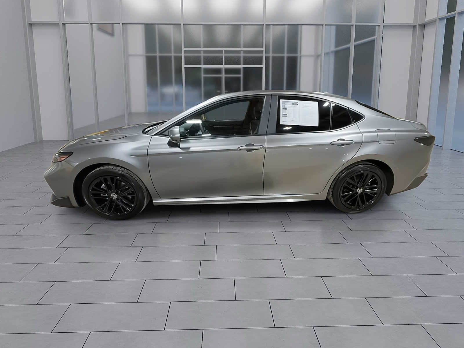 Thumbnail: 2025 Toyota Camry - 5