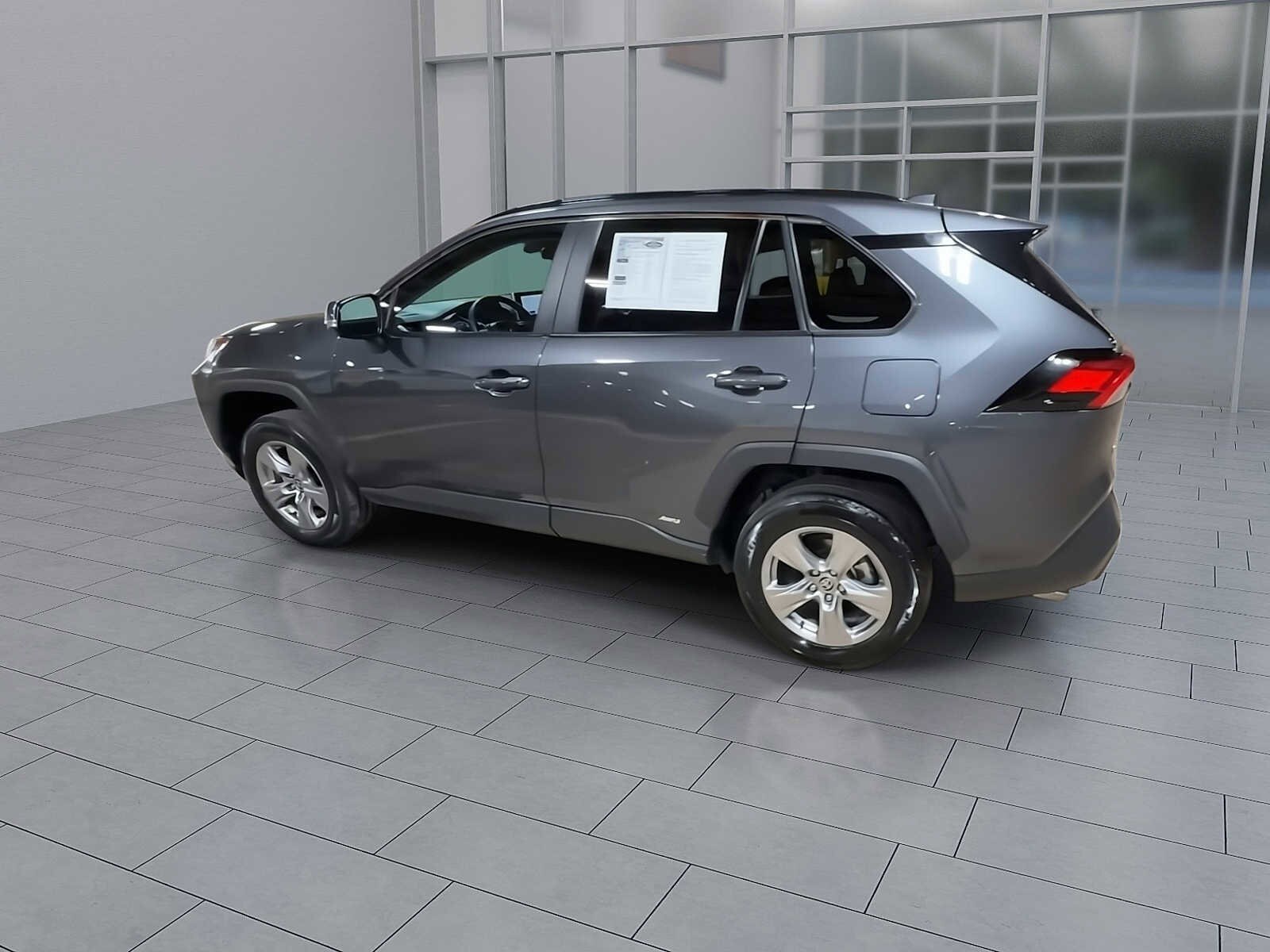 Thumbnail: 2024 Toyota RAV4 - 6