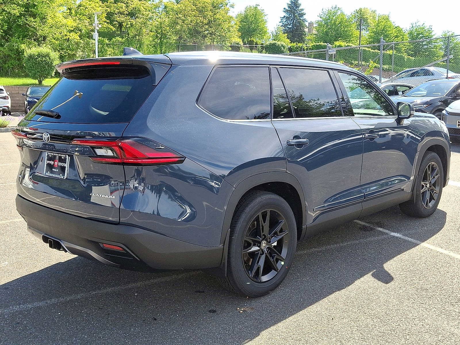 Thumbnail: 2026 Toyota Grand Highlander - 18