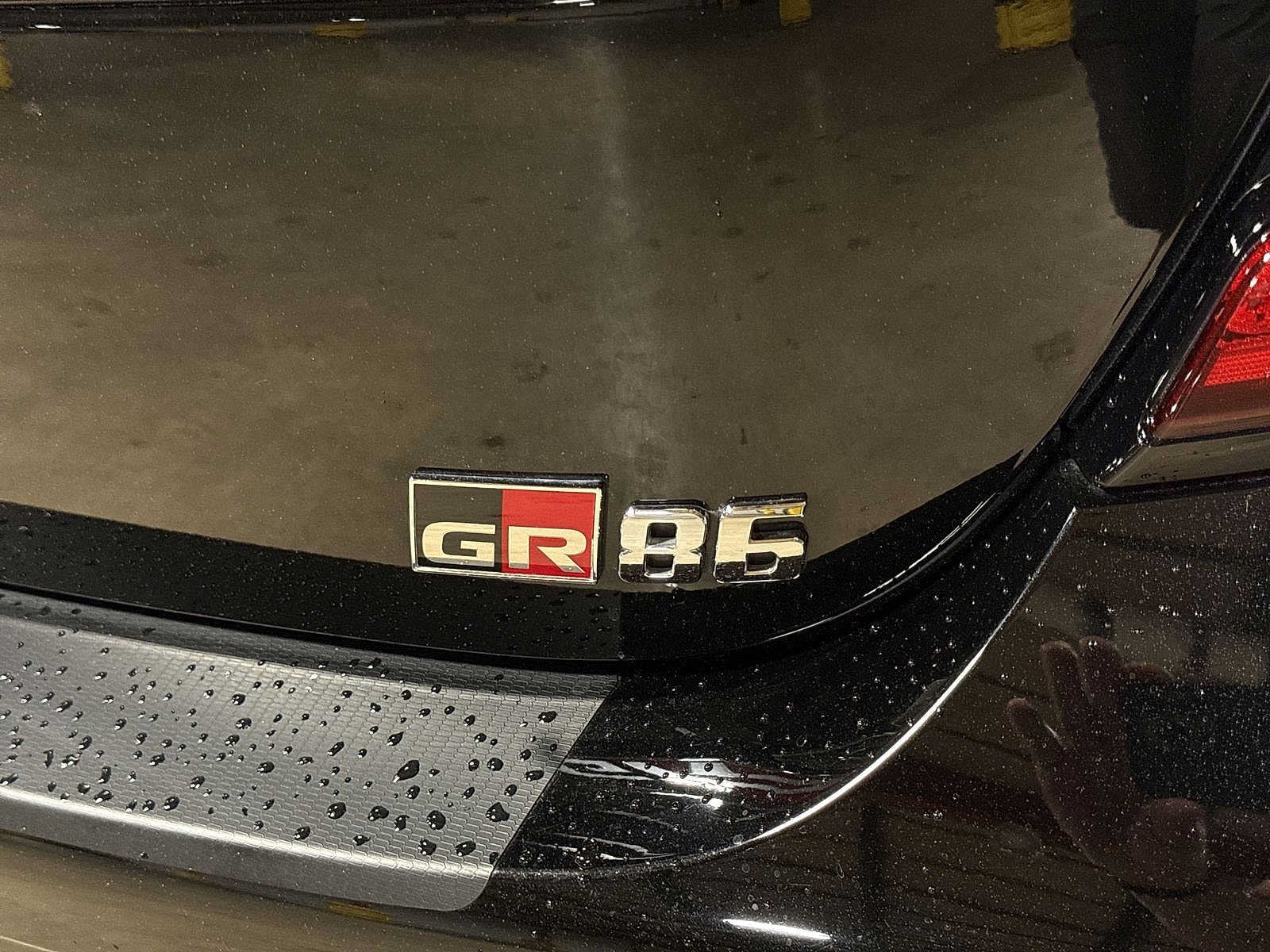 Thumbnail: 2023 Toyota GR86 - 23