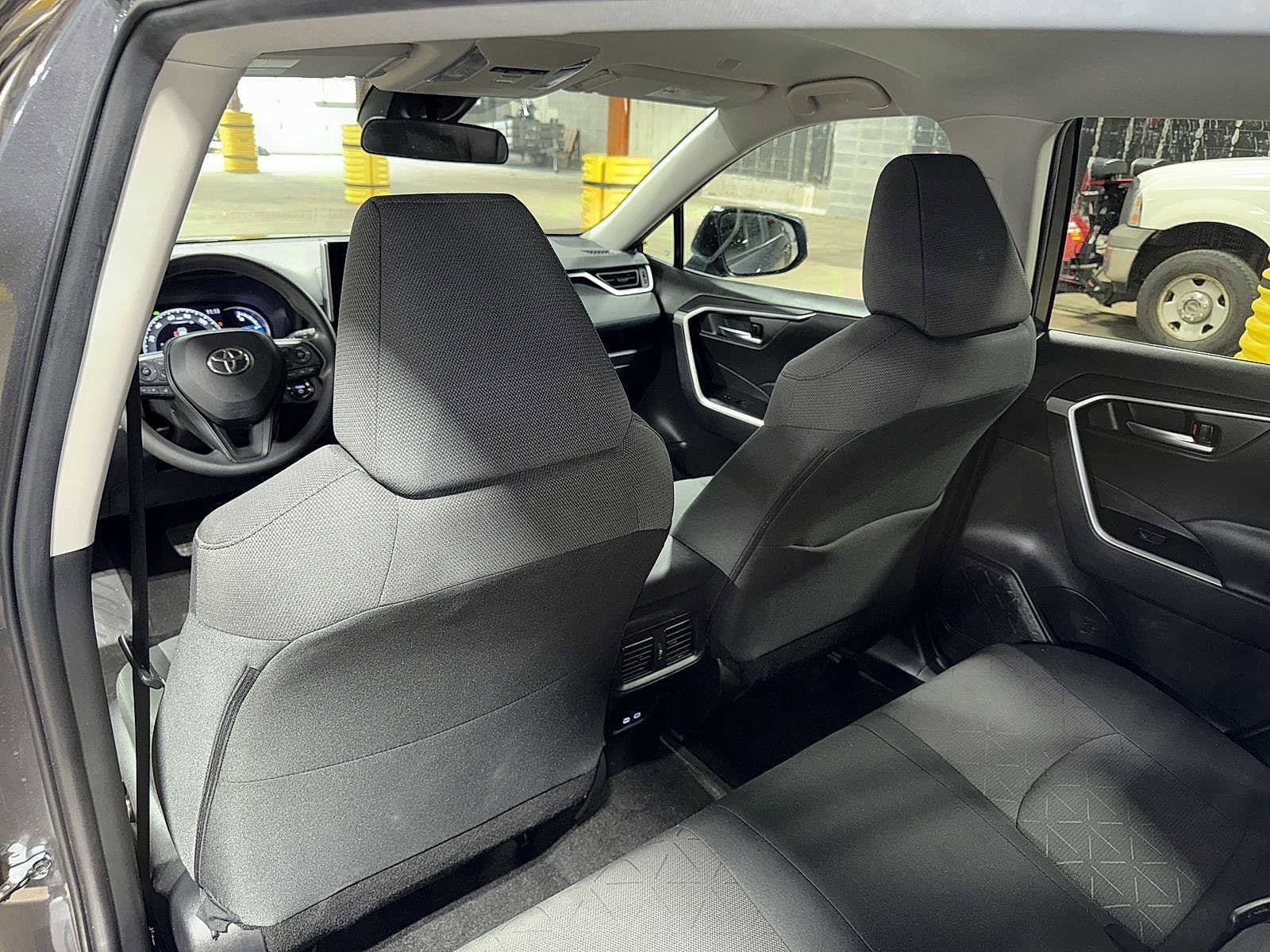 Thumbnail: 2024 Toyota RAV4 - 28