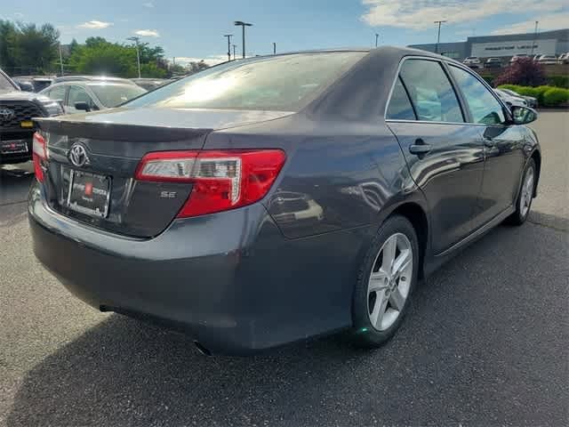 2013 Toyota Camry SE 4