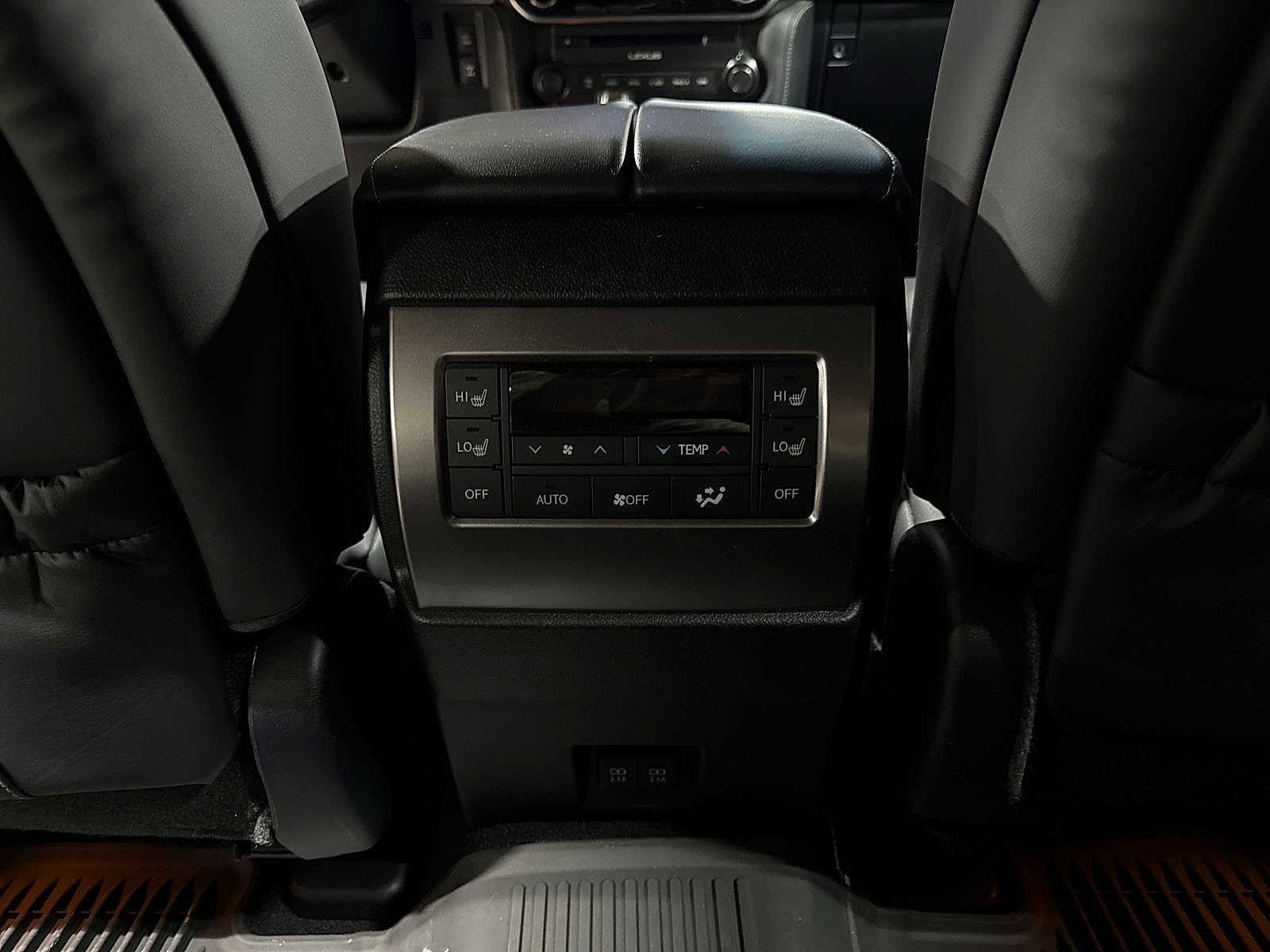 Thumbnail: 2023 Lexus GX - 29