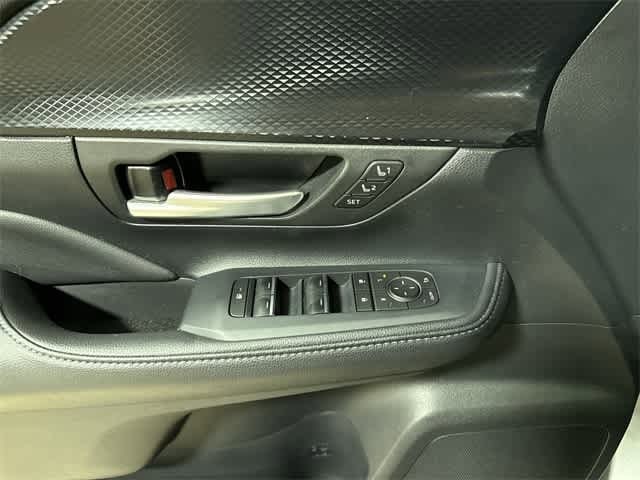 2024 Toyota Grand Highlander Platinum 23