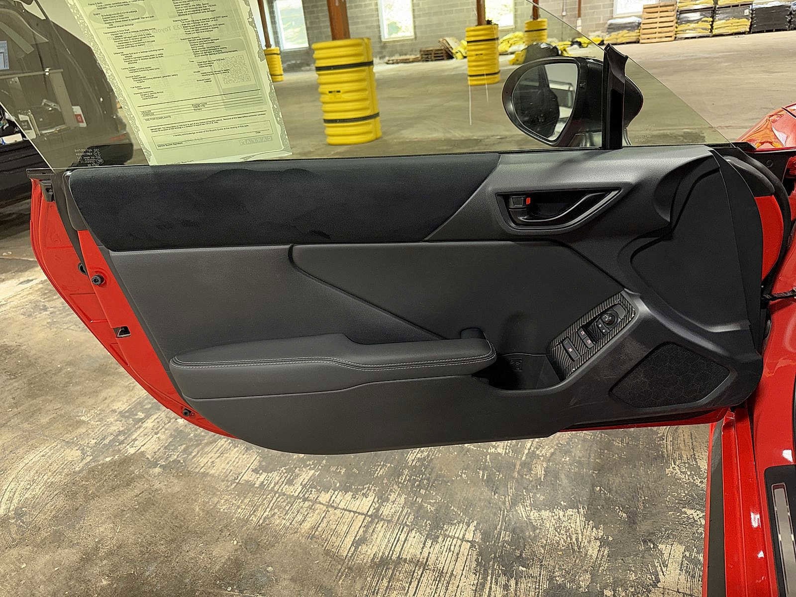 Thumbnail: 2023 Toyota GR86 - 26