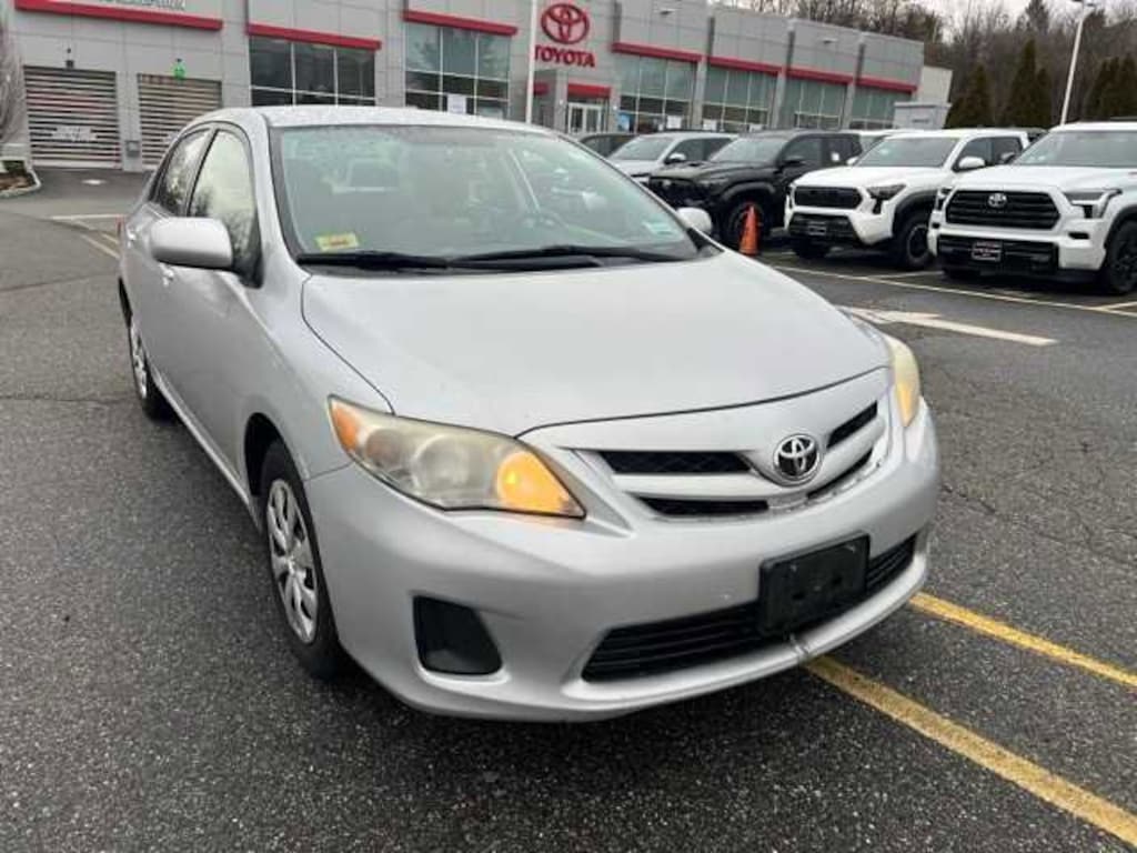 Used 2011 Toyota Corolla LE Sedan