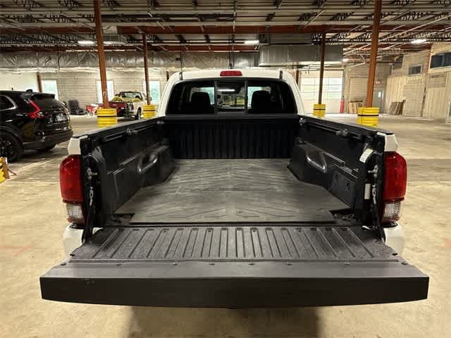 Thumbnail: 2021 Toyota Tacoma - 11