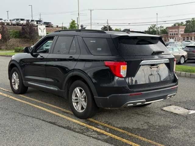 Thumbnail: 2021 Ford Explorer - 6