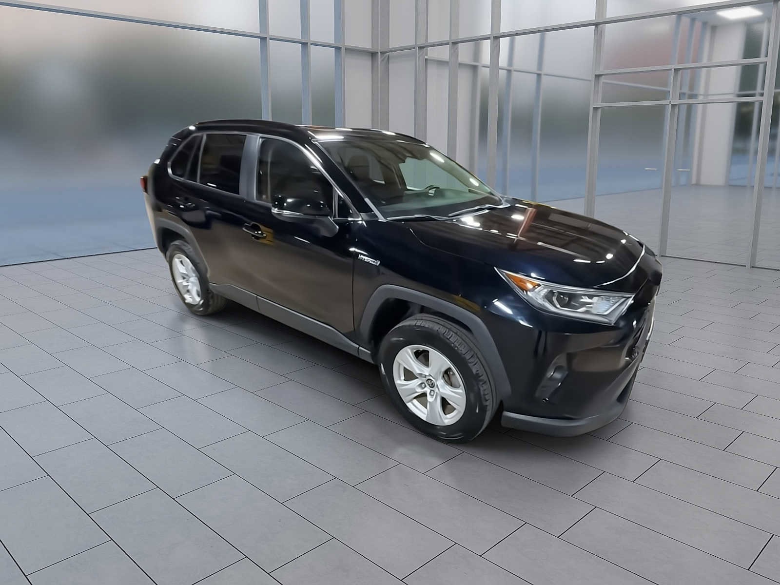 Thumbnail: 2019 Toyota RAV4 - 2
