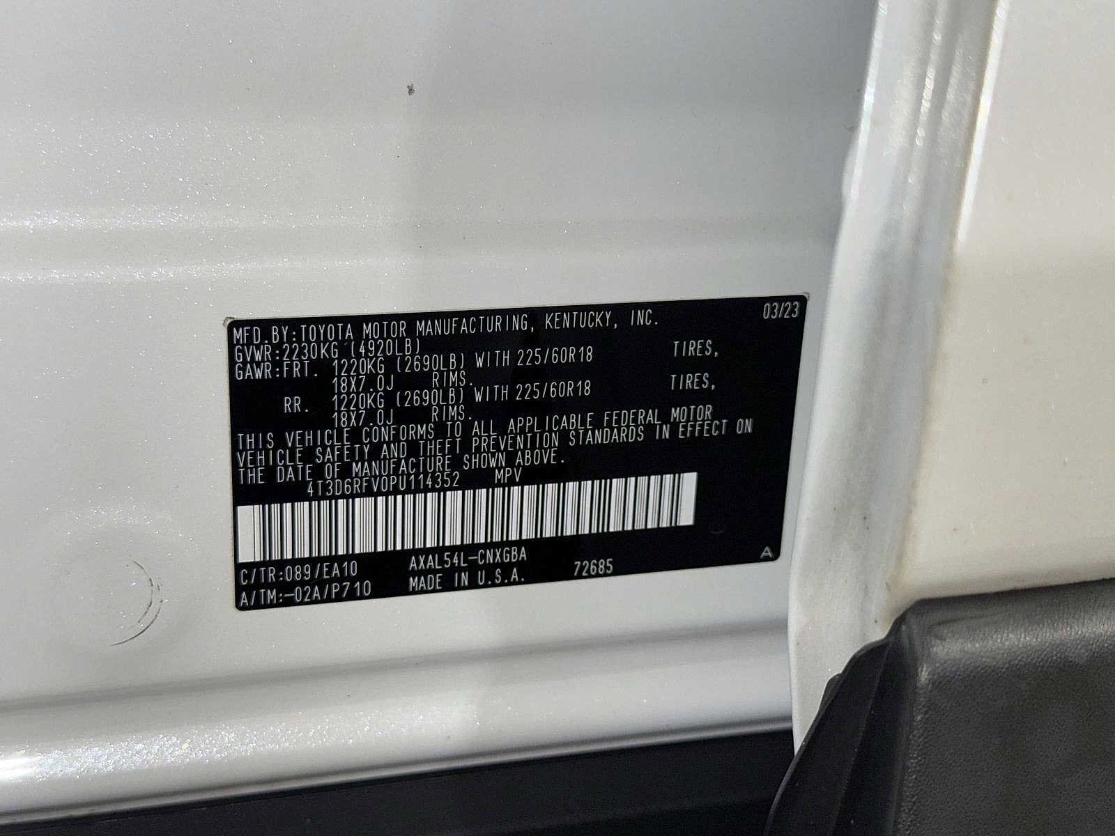 Thumbnail: 2023 Toyota RAV4 - 14