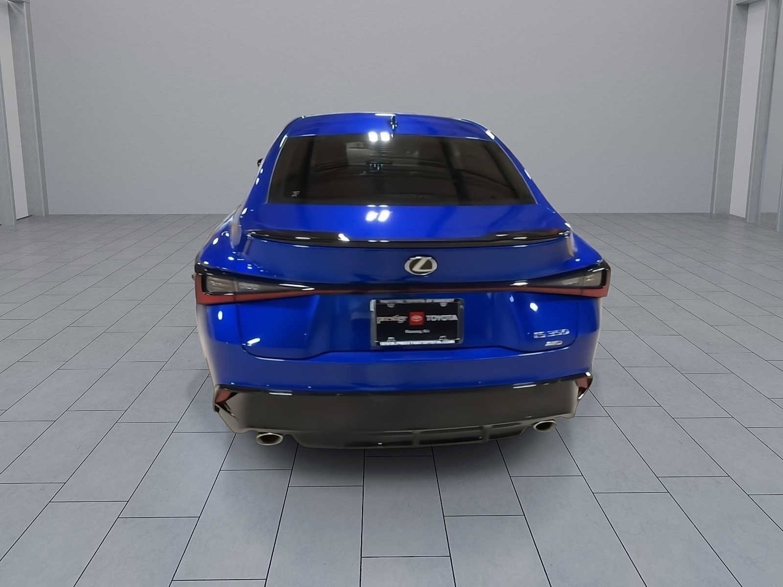 Thumbnail: 2023 Lexus IS - 7