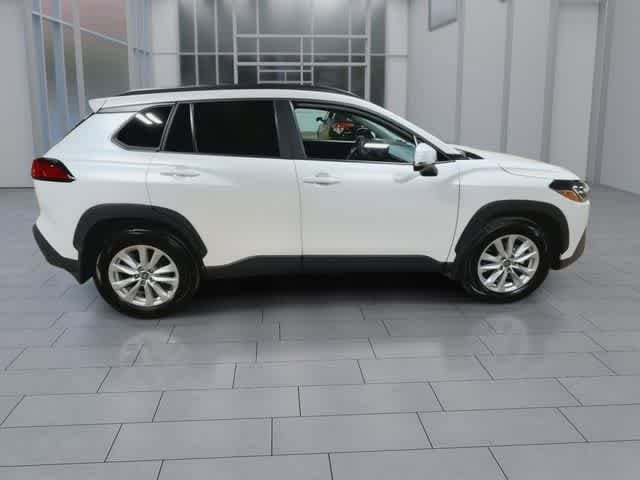 Thumbnail: 2023 Toyota Corolla Cross - 9