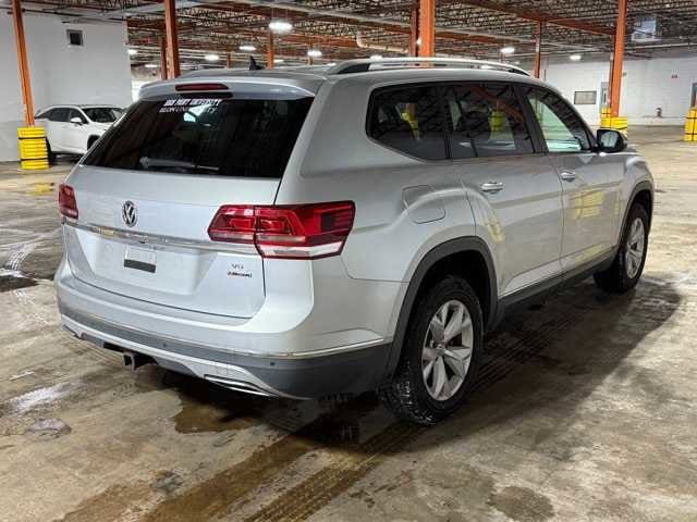 Thumbnail: 2018 Volkswagen Atlas - 4