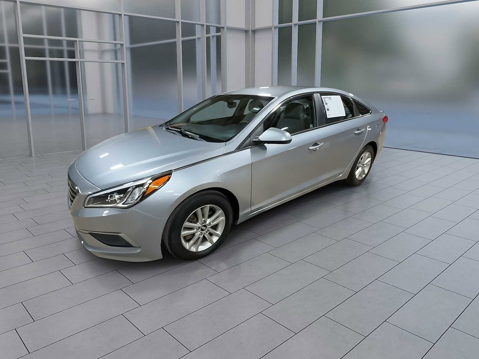 Thumbnail: 2016 Hyundai Sonata - 4