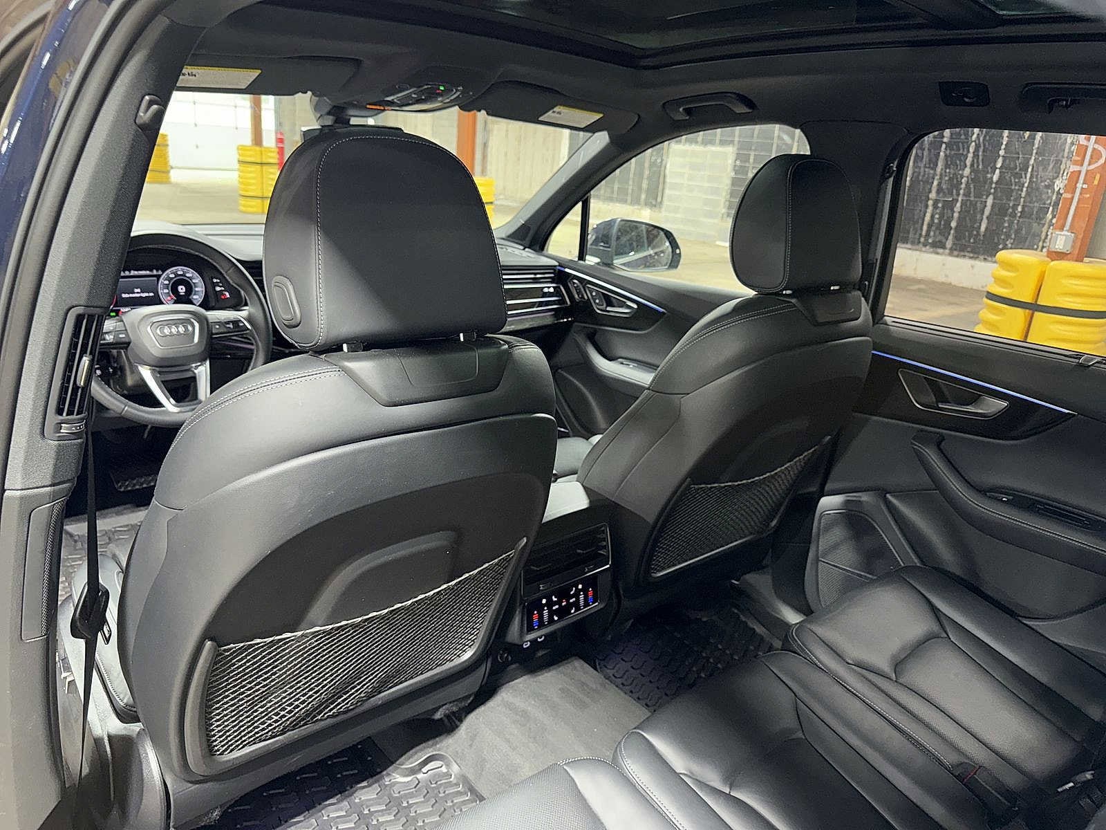 Thumbnail: 2025 Audi Q7 - 30