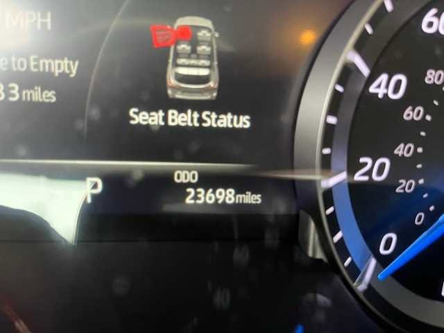 Thumbnail: 2022 Toyota Highlander - 8