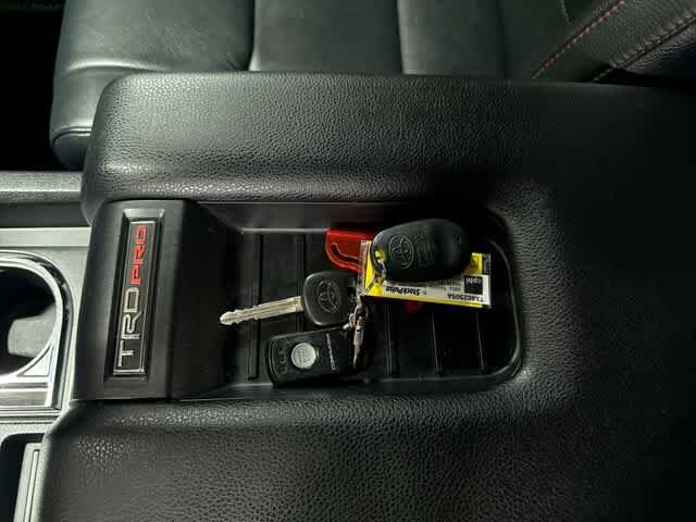 Thumbnail: 2016 Toyota Tundra - 35