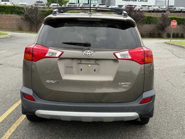 Thumbnail: 2015 Toyota RAV4 - 5