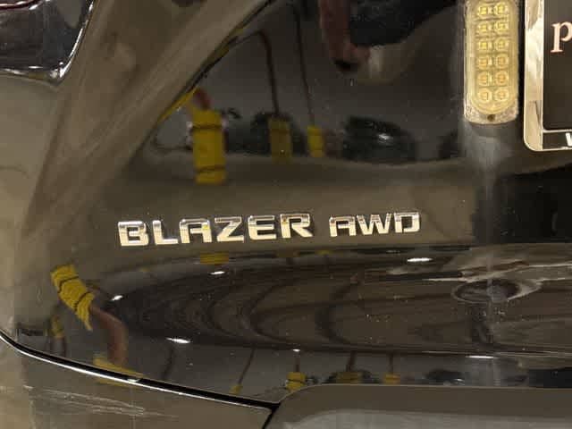 Thumbnail: 2019 Chevrolet Blazer - 25