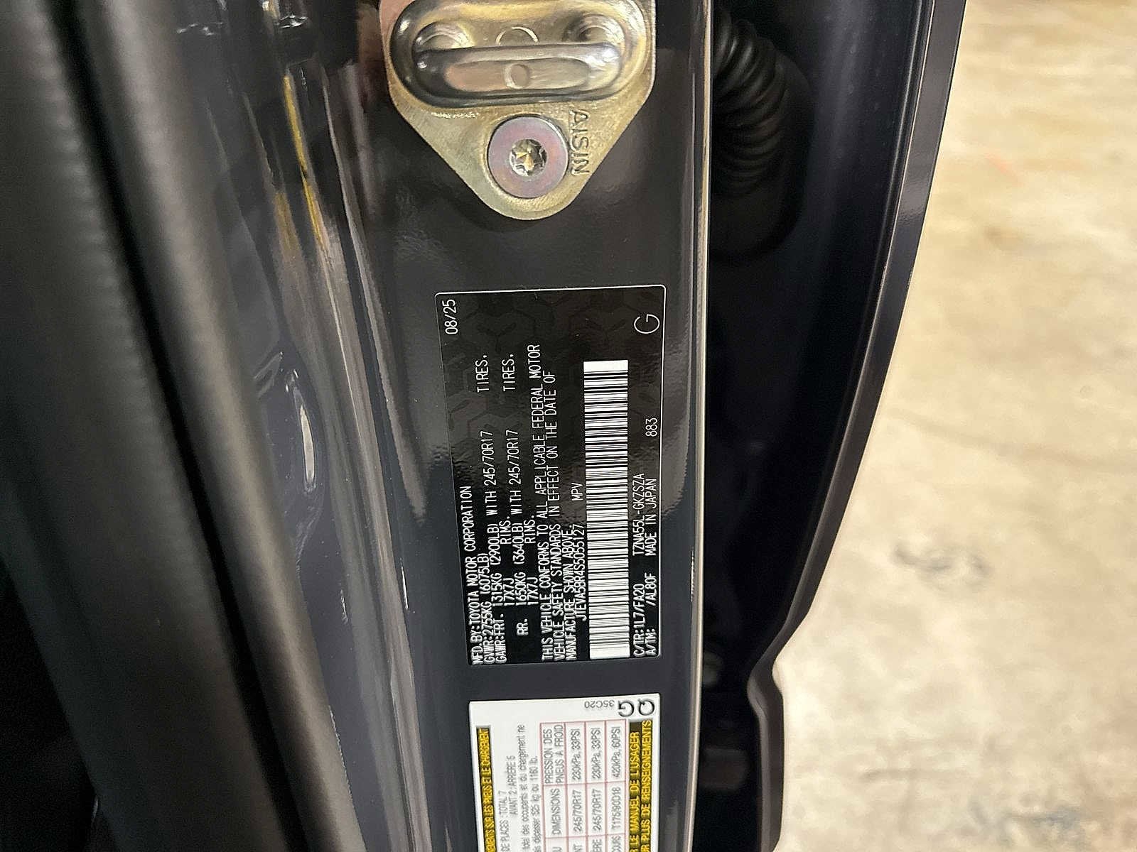 Thumbnail: 2025 Toyota 4Runner - 14