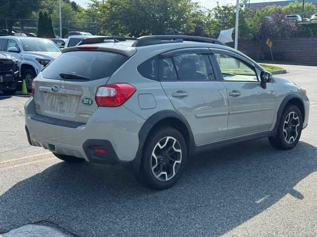 Thumbnail: 2016 Subaru Crosstrek - 4
