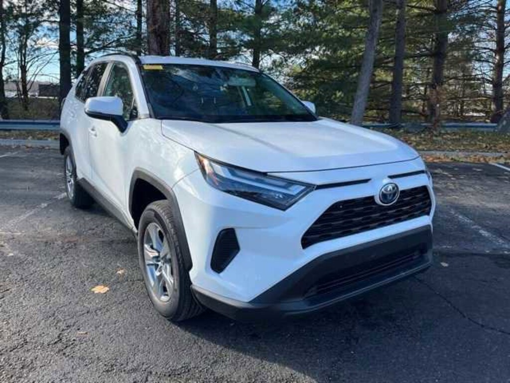 Used 2022 Toyota RAV4 Hybrid XLE SUV