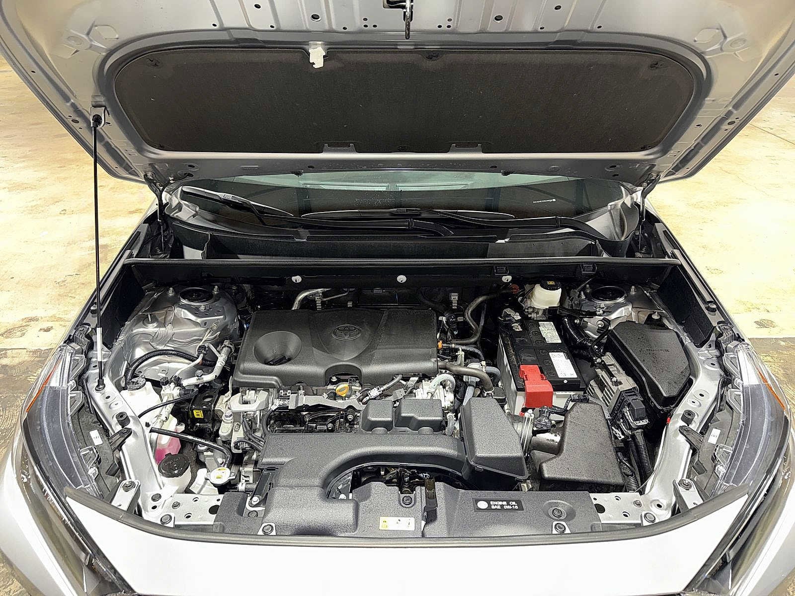 Thumbnail: 2022 Toyota RAV4 - 12