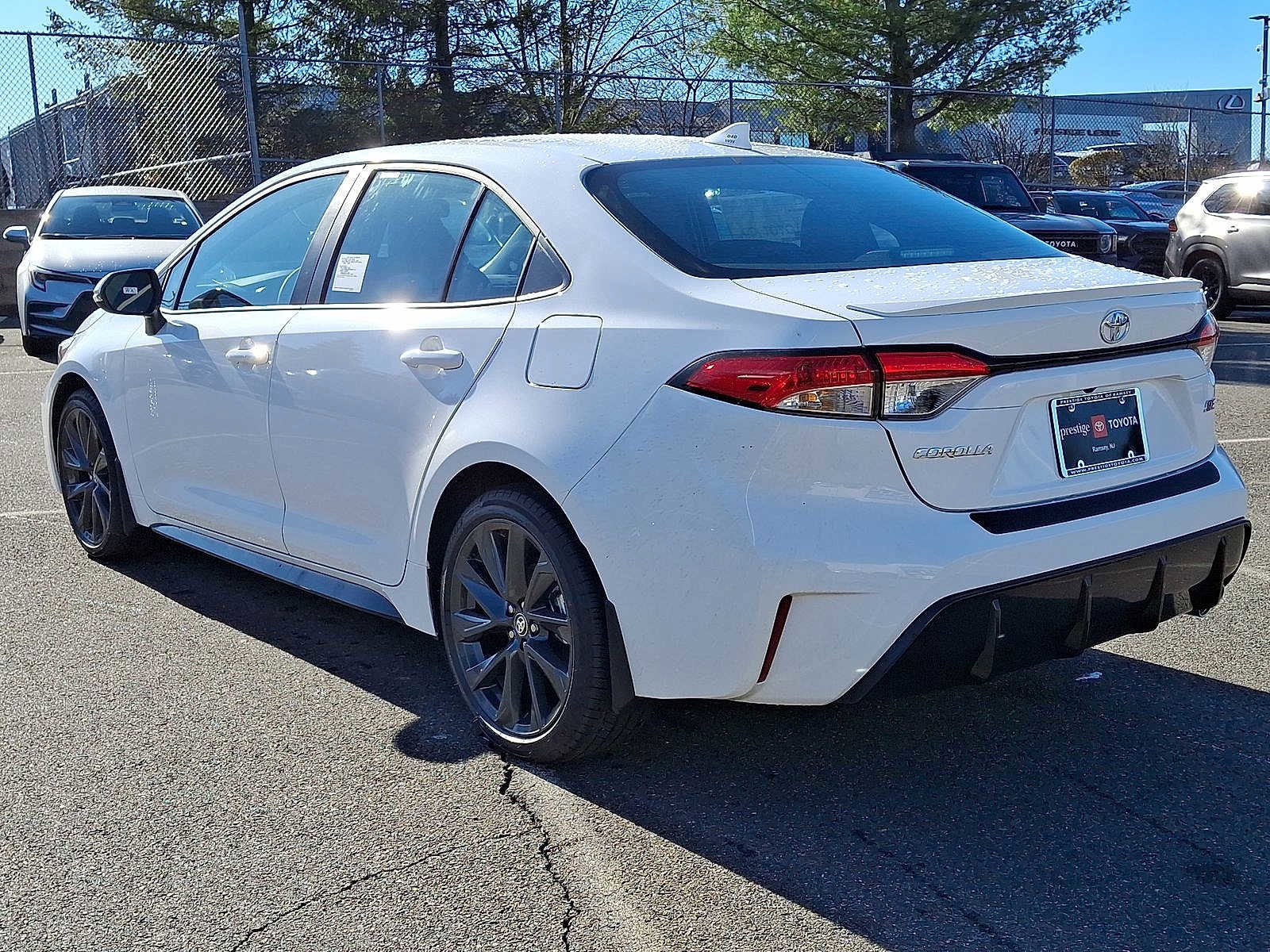 Thumbnail: 2026 Toyota Corolla - 11