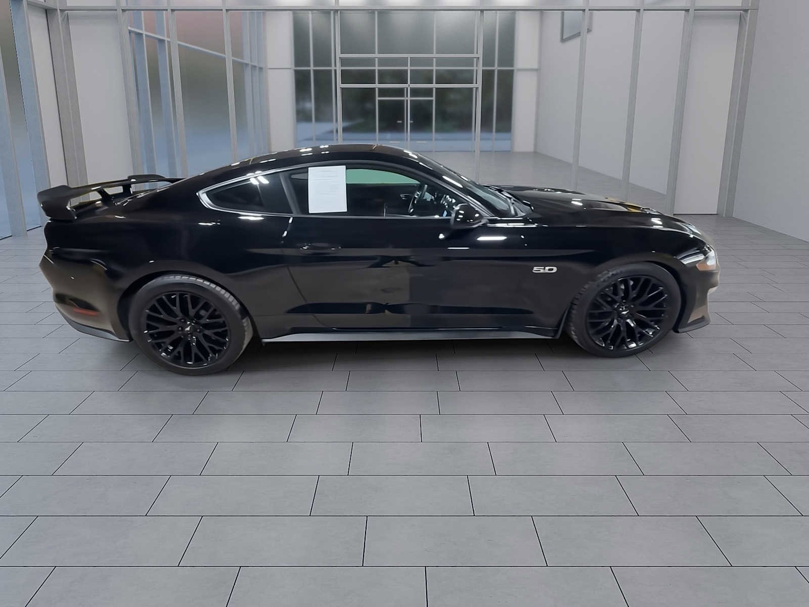 Thumbnail: 2020 Ford Mustang - 9