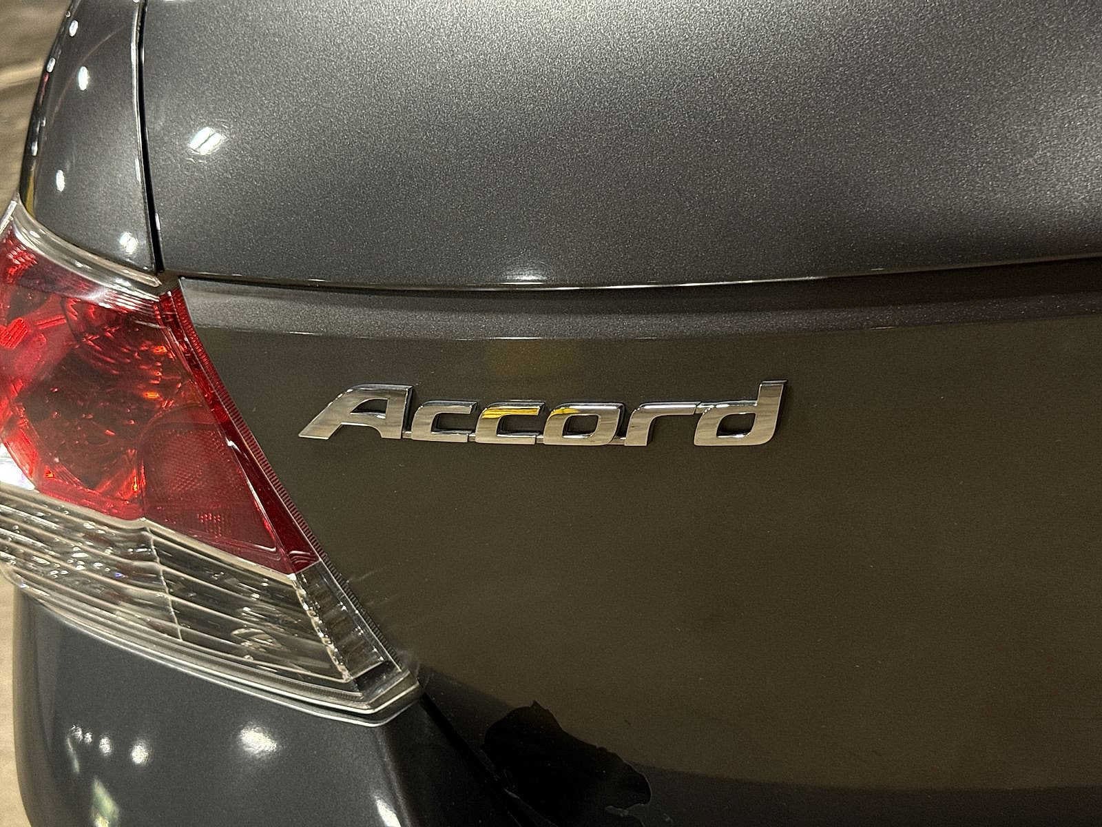 Thumbnail: 2009 Honda Accord - 24