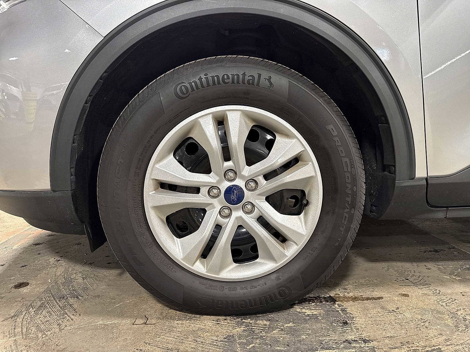Thumbnail: 2022 Ford Escape - 10