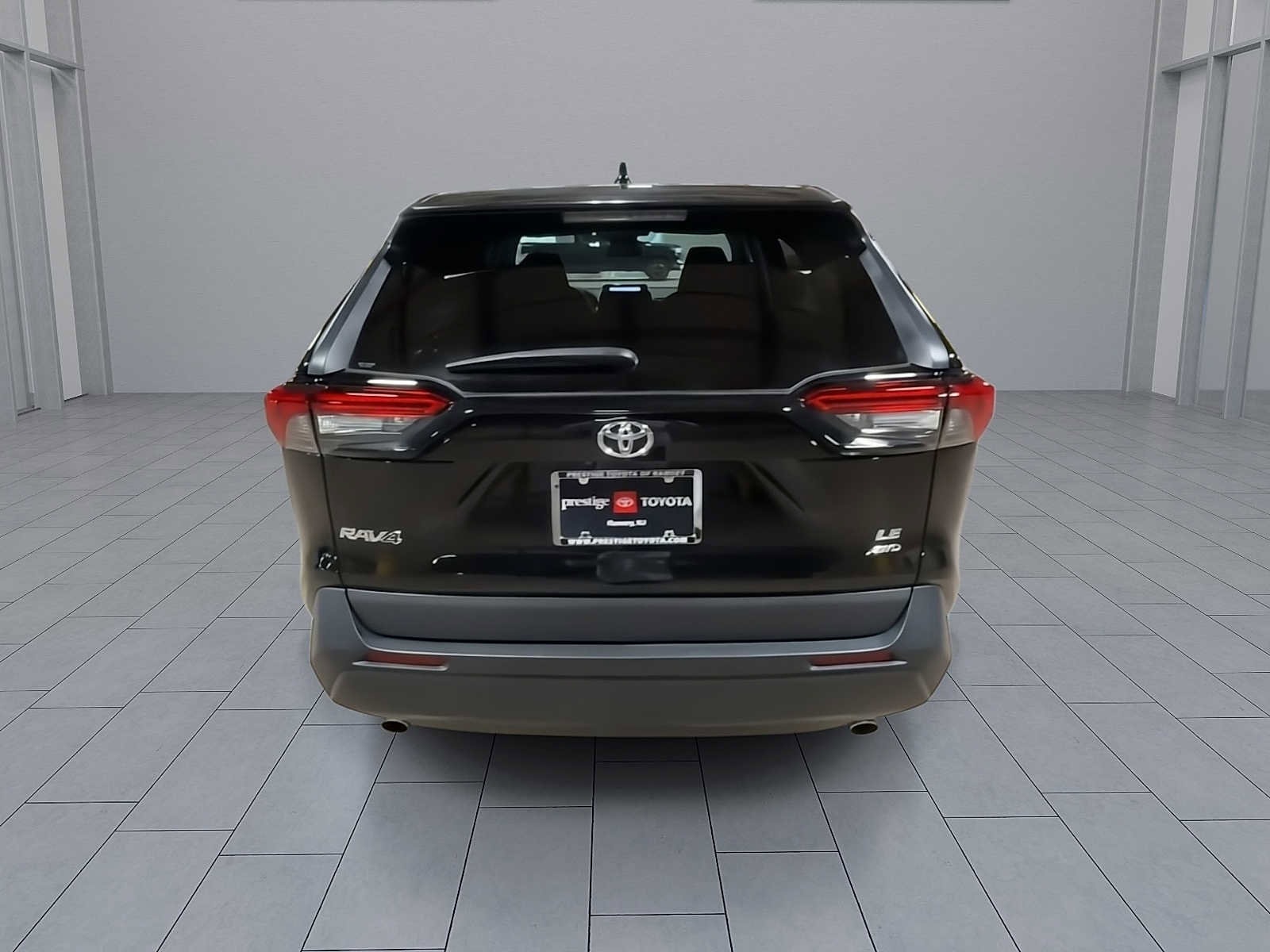Thumbnail: 2023 Toyota RAV4 - 7