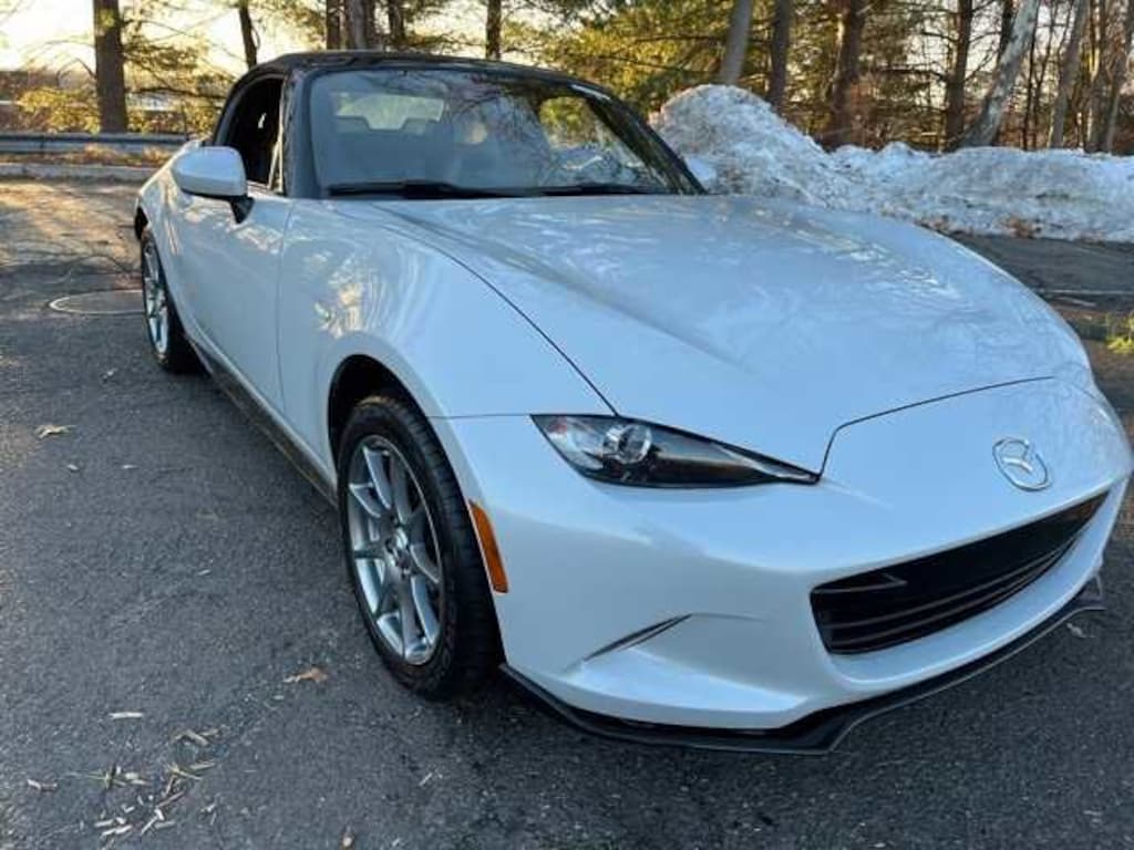 Used 2017 Mazda Mazda MX-5 Miata Grand Touring Convertible