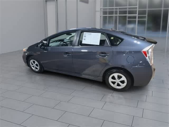 2013 Toyota Prius Two 6