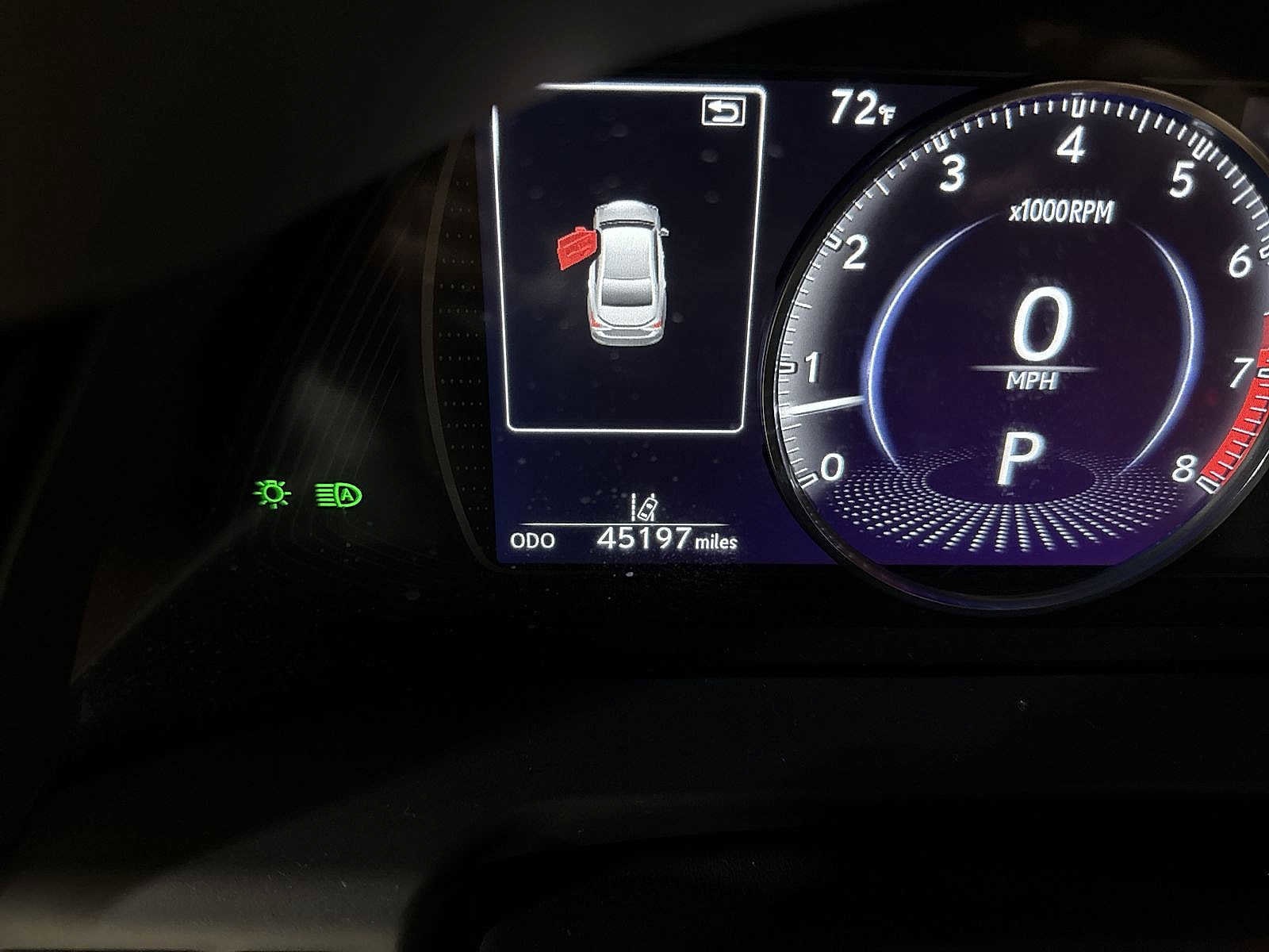 Thumbnail: 2022 Lexus ES - 19