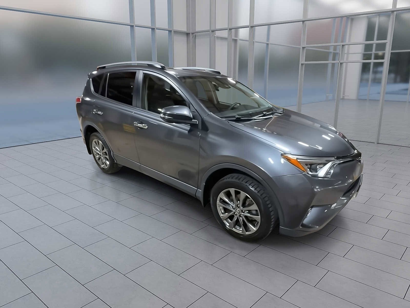 2018 Toyota RAV4 Limited photo 2