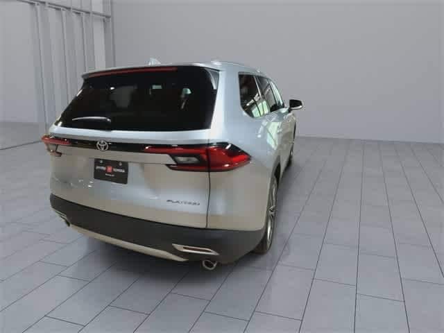2024 Toyota Grand Highlander Platinum 8