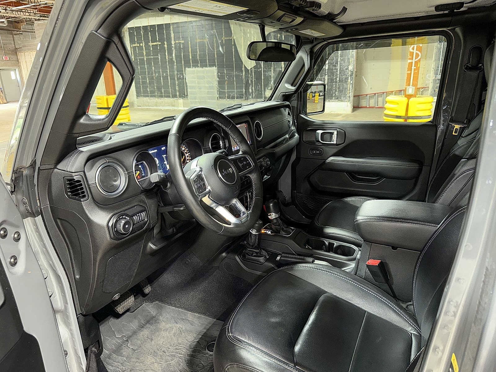 Thumbnail: 2020 Jeep Wrangler - 28