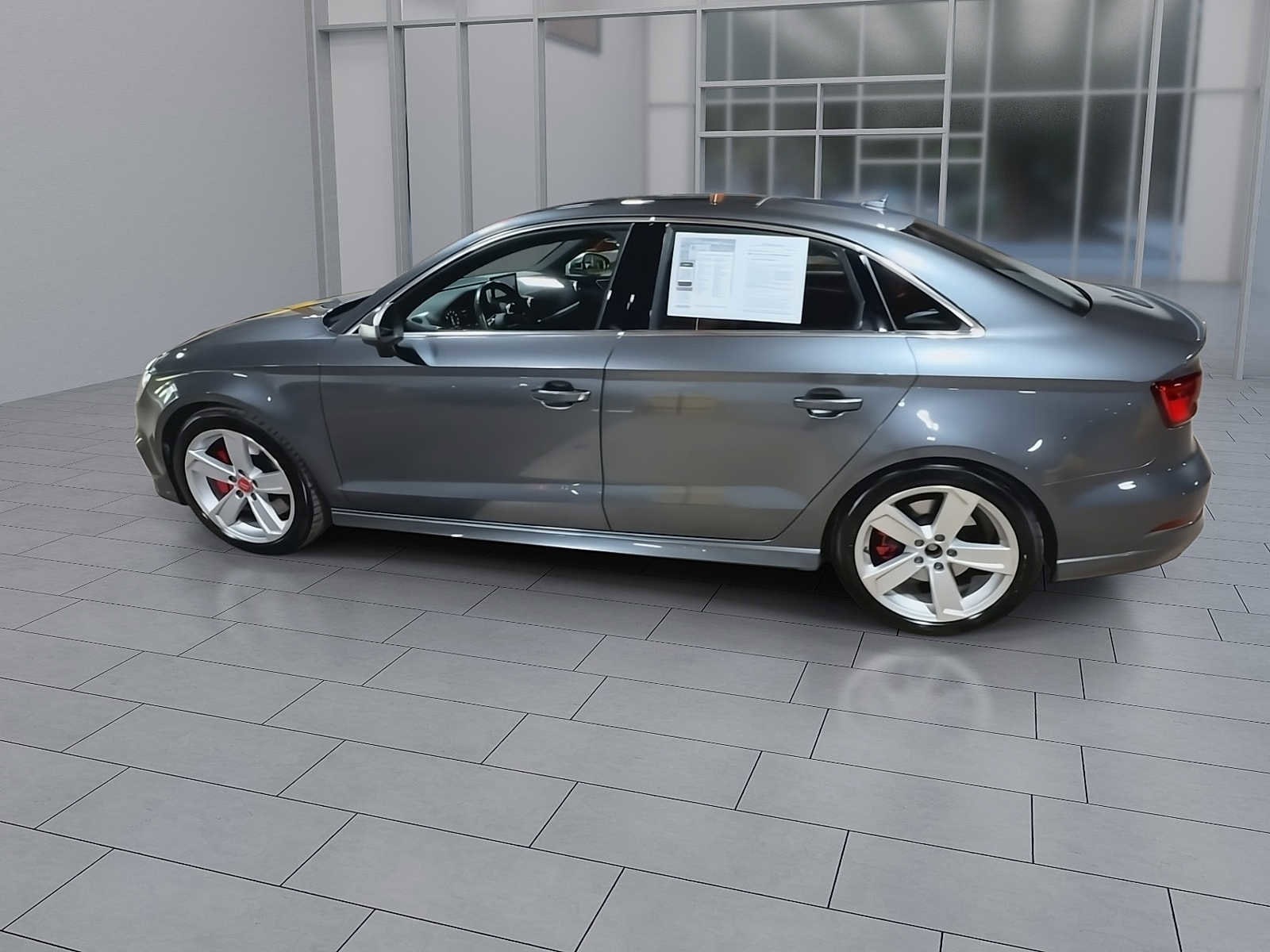 Thumbnail: 2018 Audi S3 - 6