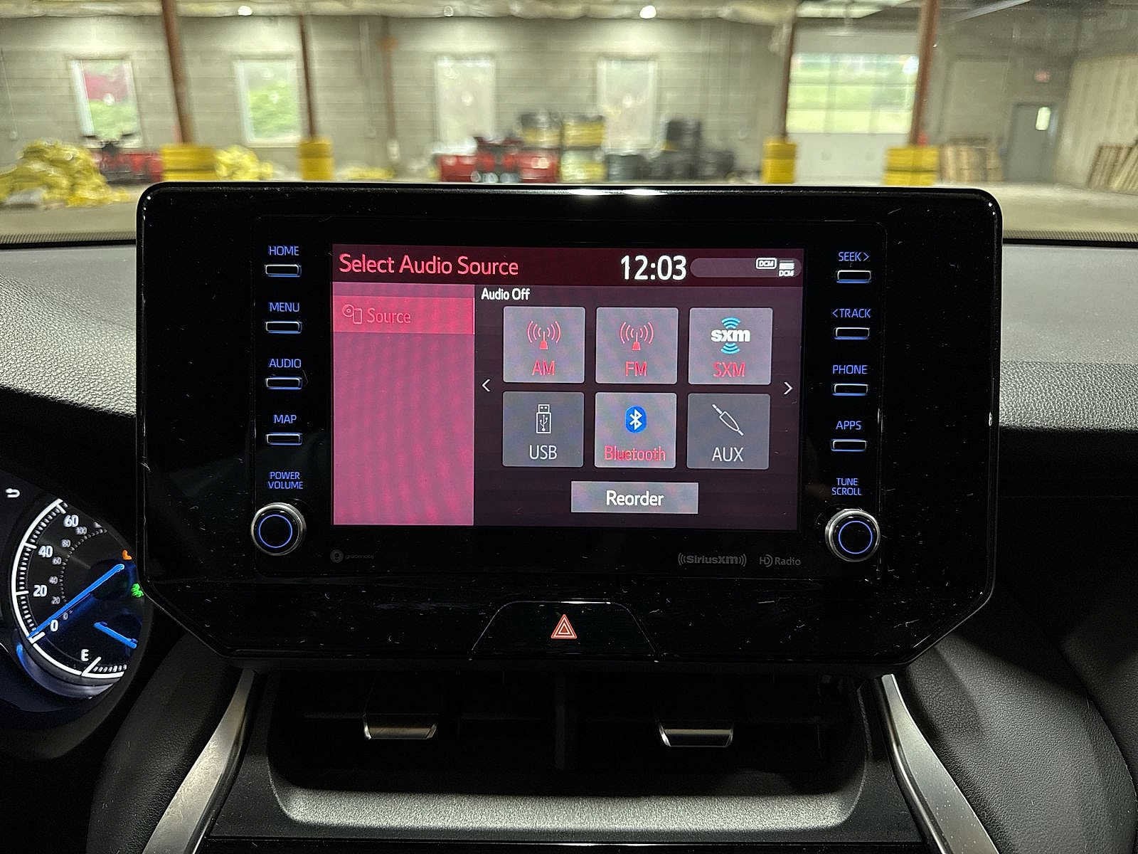 Thumbnail: 2022 Toyota Venza - 19