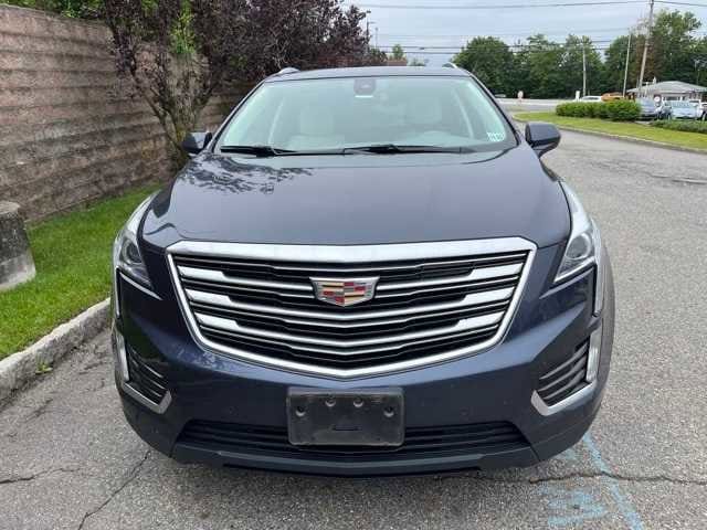 2019 Cadillac XT5 Luxury 2