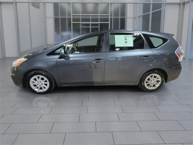 Thumbnail: 2012 Toyota Prius v - 5