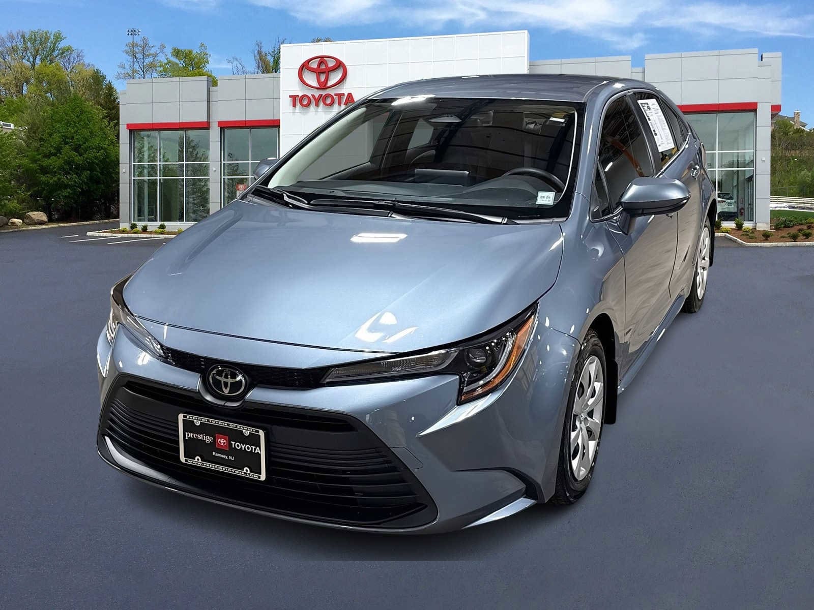 2023 Toyota Corolla LE CVT's photo