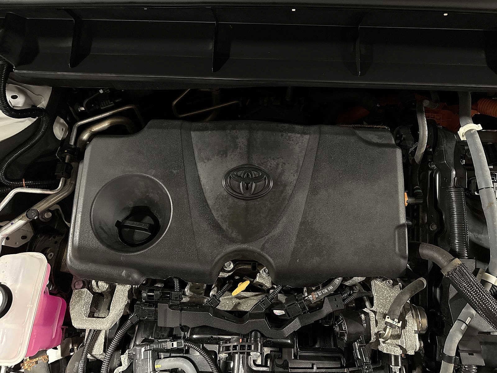 Thumbnail: 2023 Toyota Highlander - 12