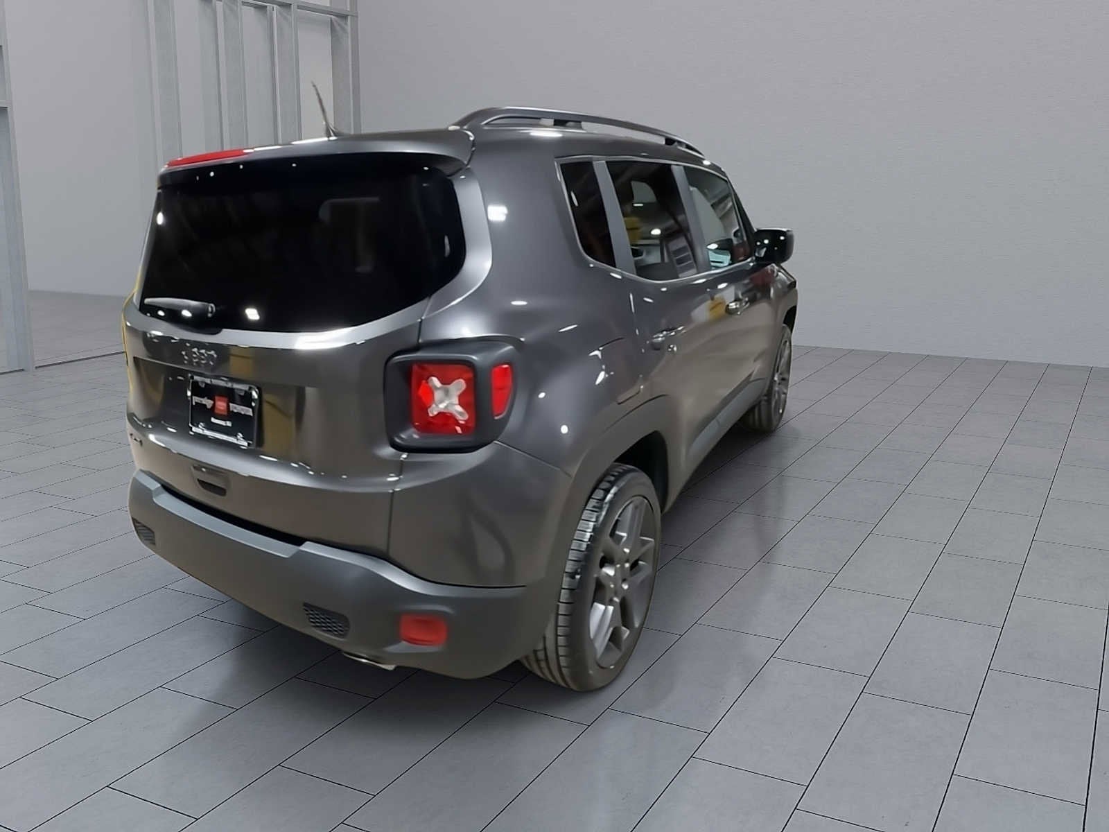 Thumbnail: 2021 Jeep Renegade - 8